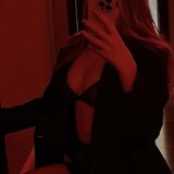 Companie rafinata pentru domnii care stiu ce vor